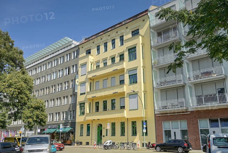 Bündnis 90 / Die Grünen, Federal Office, Platz vor dem Neuen Tor, Mitte, Berlin, Germany, Europe