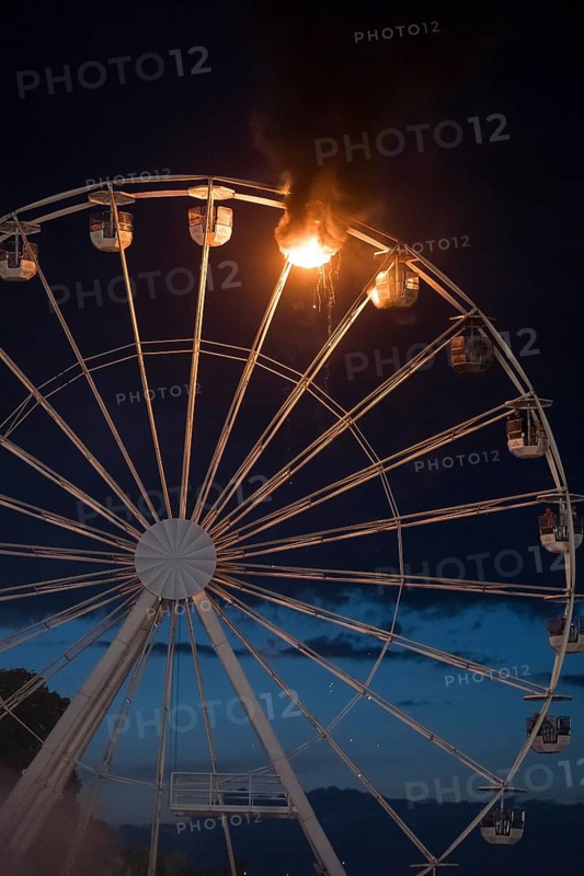 Ferris wheel catches fire at the Highfield Festival on Friday, Störmthaler See, 17.08.2024