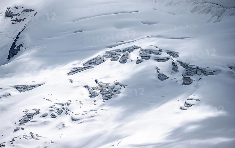 Snow and glacier ice with crevasses on the Waxeggkees glacier, Berliner Höhenweg, Zillertal Alps, Tyrol, Austria, Europe