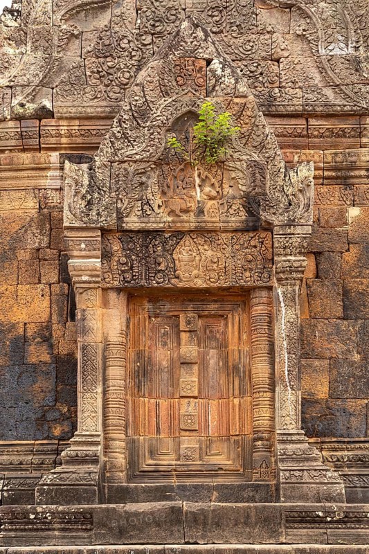 Shining door of the mountain temple Wat Phu, Champasak province, Laos, Asia