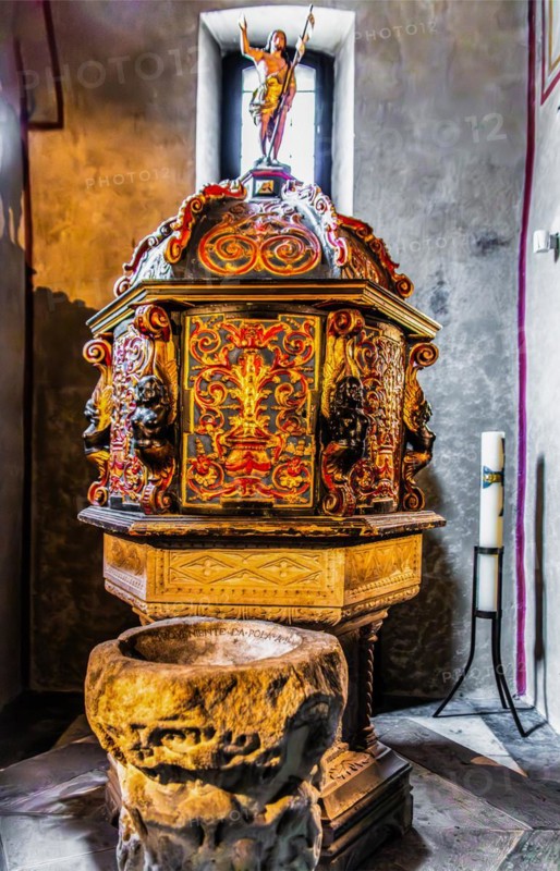 Baptismal font in St John's Chapel, San Giusto Cathedral, Colle di San Giusto, Trieste, harbour town on the Adriatic, Friuli, Italy, Trieste, Friuli, Italy, Europe