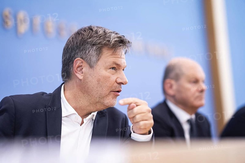 Federal Minister for Economic Affairs and Climate Protection Robert Habeck (Alliance 90/The Greens) at the press conference on the results of the budget negotiations with Federal Finance Minister Christian Lindner and Federal Chancellor Olaf Scholz in Berlin, 5 July 2024