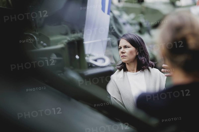 Annalena Bärbock (Alliance 90/The Greens), Federal Foreign Minister, photographed during a visit to Flensburger Fahrzeugbau GmbH during the Foreign Minister's trip to Germany in Flensburg, 25 July 2024. /