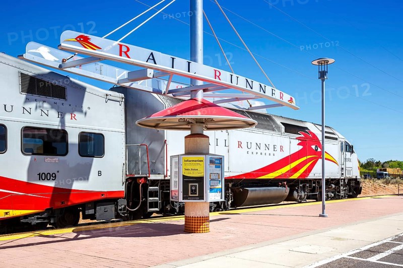 Train of the New Mexico Rail Runner Express regional railway at Zia Road station in Santa Fe, USA, North America