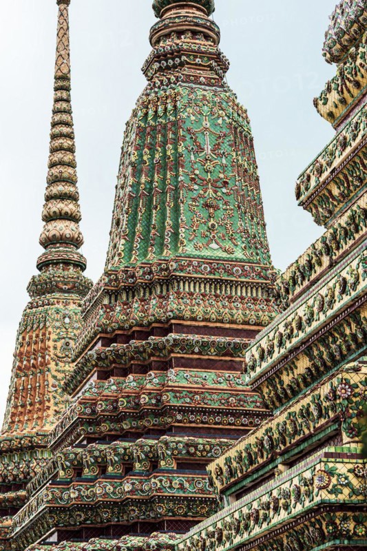 Ornate building at Wat Pho Temple, Buddhism, religion, world religion, art, architecture, architecture, culture, believing, faith, peace, Asian, building, sacred building, travel, holiday, tourism, palace, tradition, traditional, decoration, decorated, facade, tower, house of prayer, building, attraction, landmark, ornate, pomp, splendid, colourful, form, architectural style, history, cultural history, Bangkok, Thailand, Asia