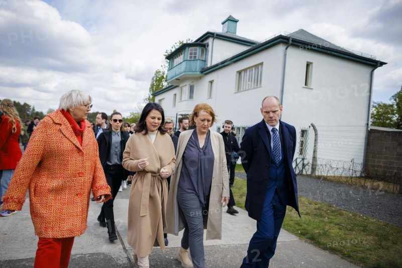 Visit to the Sachsenhausen Concentration Camp Memorial on the occasion of the programme 'Äô Youth Remembers 'Äô. (L-R) : Lisa Paus (Alliance 90/The Greens), Federal Minister for Family Affairs, Senior Citizens, Women and Youth, Claudia Roth (Alliance 90/The Greens), Minister of State for Culture and the Media, Annalena Bärbock (Alliance 90/The Greens), Federal Foreign Minister, and Axel Drecoll, Director of the Brandenburg Memorials Foundation and Director of the Sachsenhausen Memorial and Museum. Oranienburg, 23.04.2024. Photographed on behalf of the Federal Foreign Office