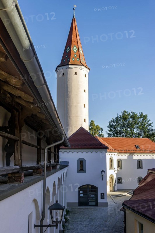 Medieval prison tower with fortress and town wall with battlements, Old Town, Mindelheim, Swabia, Bavaria, Germany, Europe