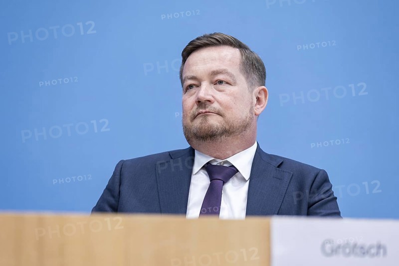 Uli Grötsch, Federal Police Commissioner to the German Bundestag, recorded during the presentation of the Police Commissioner's report at the Federal Press Conference in Berlin, 27 June 2024