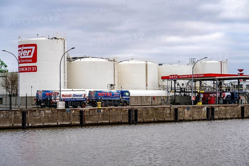 Tank farm of the energy company Hoyer in the harbour of Bremerhaven, tank farm, loading of fuel, diesel, on tank trucks, Bremerhaven, Lower Saxony, Germany, Europe