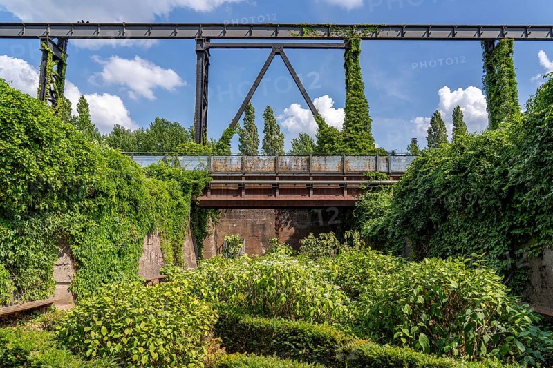 The Duisburg Nord Landscape Park, gardens in the storage bunkers of the sintering plant, Emscherpromenade, North Rhine-Westphalia, Germany, Europe