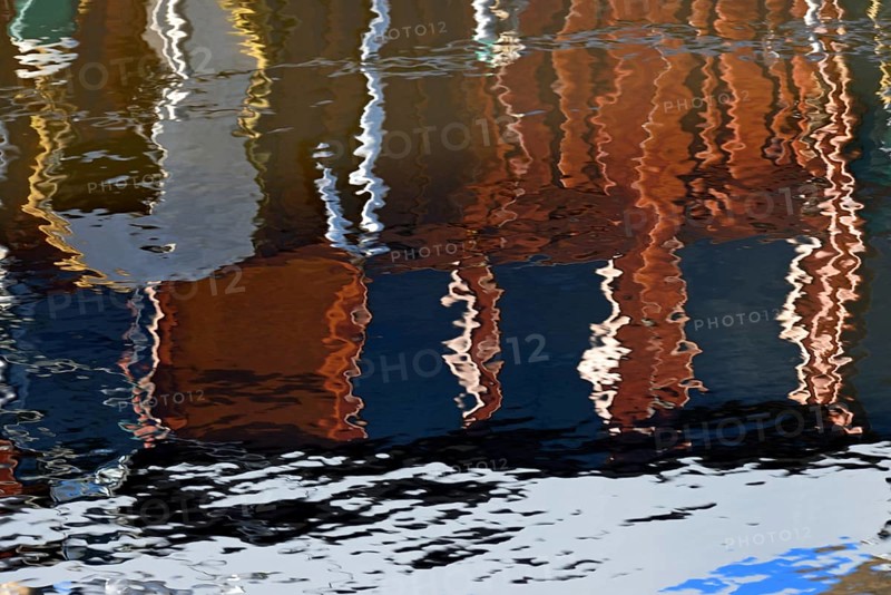 Reflection, colourful reflections on the water surface, maritime impressions, Greetsiel, North Sea, Lower Saxony, Germany, Europe