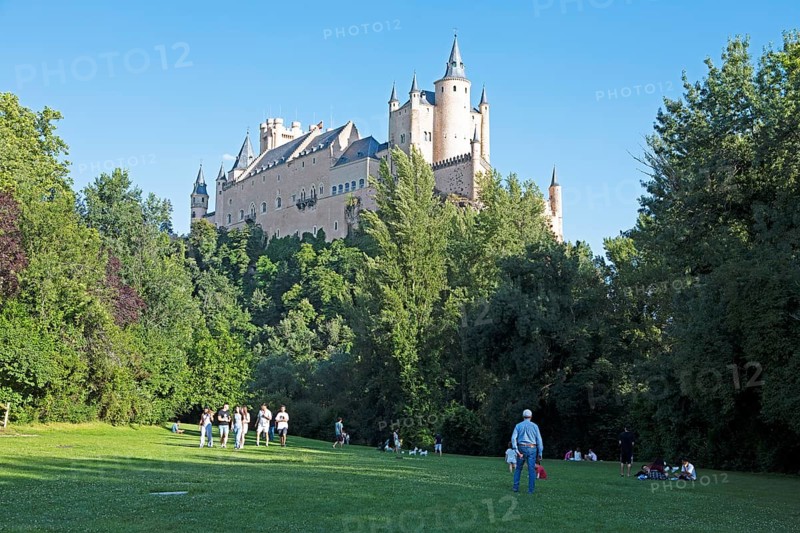 People in the park at the Alcázar of Segovia, Segovia Castle, medieval castle, city of Segovia, province of Segovia, Castile and Leon, Spain, Europe