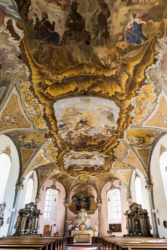 Interior view, St Michael's parish church, Piesport, Moselle, Rhineland-Palatinate, Germany, Europe