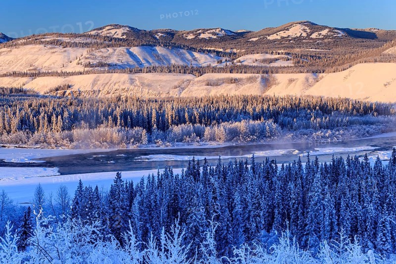 River, riverbed, river delta, icy, snowy, fog, mountains, conifers, morning light, winter, Yukon River, Klondike Highway, Yukon, Canada, North America