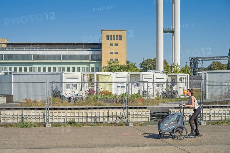 Container village, refugee accommodation, fences, Tempelhof Airport, Tempelhofer Feld, Berlin, Germany, Europe