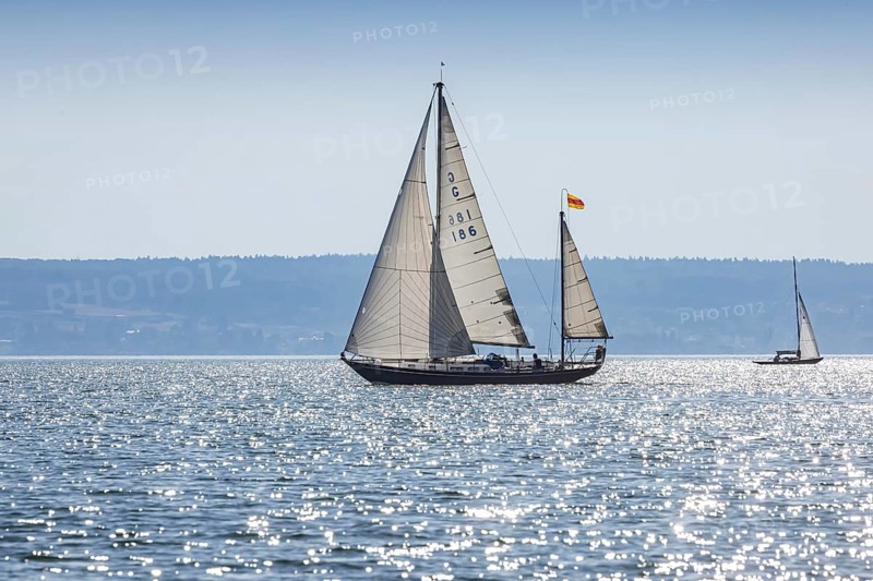 Sailing yacht underway on Lake Constance. Immenstaad, Baden-Württemberg, Germany, Europe