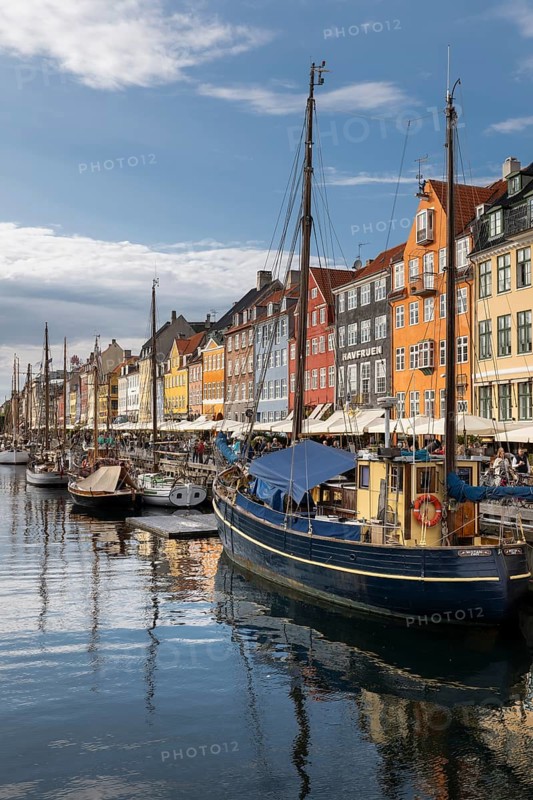Nyhavn, in the Frederiksstaden district, harbour district with houses over 300 years old, moored sailing boats, promenade with many cafés, pubs, restaurants, canal, tourist attraction, Copenhagen, Denmark, Europe