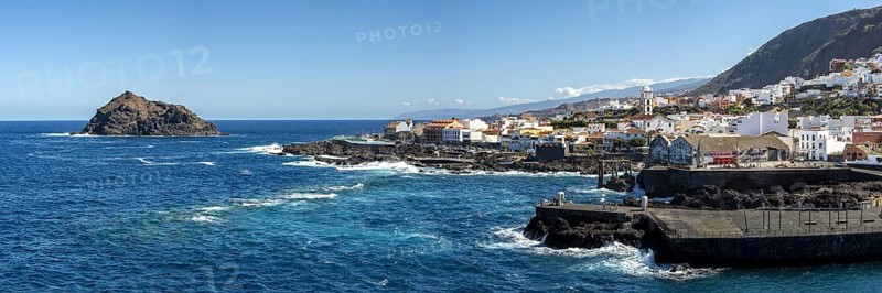 Atlantic coast with Roque de Garachico island off the town of Garachico, Tenerife, Canary Islands, Spain, Europe