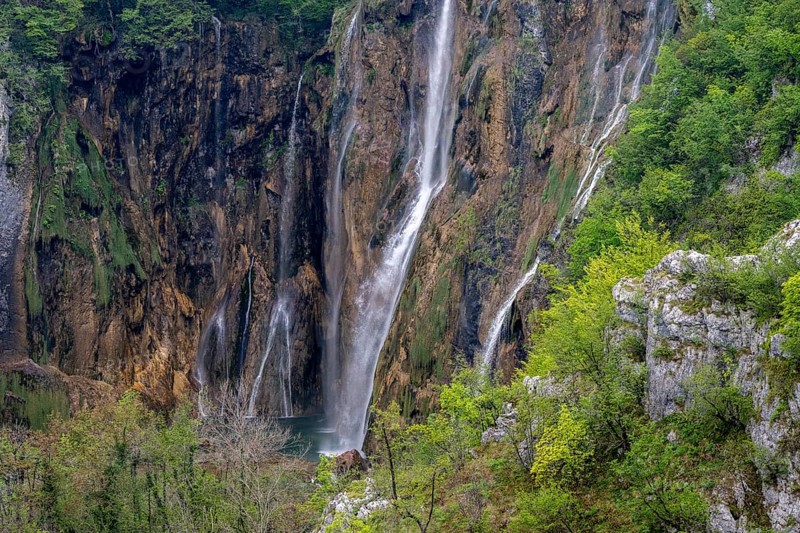 Waterfall, Plitvice Lakes National Park, Plitvicka Jezera, Lika-Senj, Croatia, Europe