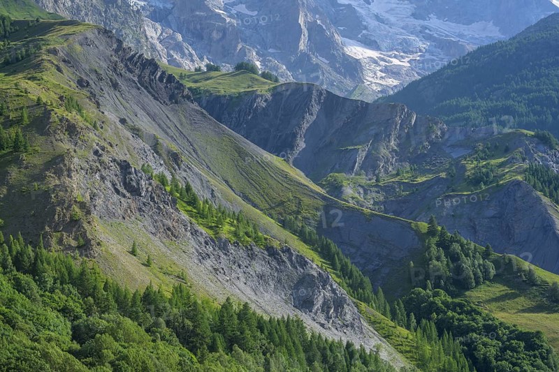 Glacier of the Meije Group and eroded mountain slopes, La Grave, Département Hautes-Alpes, France, Europe