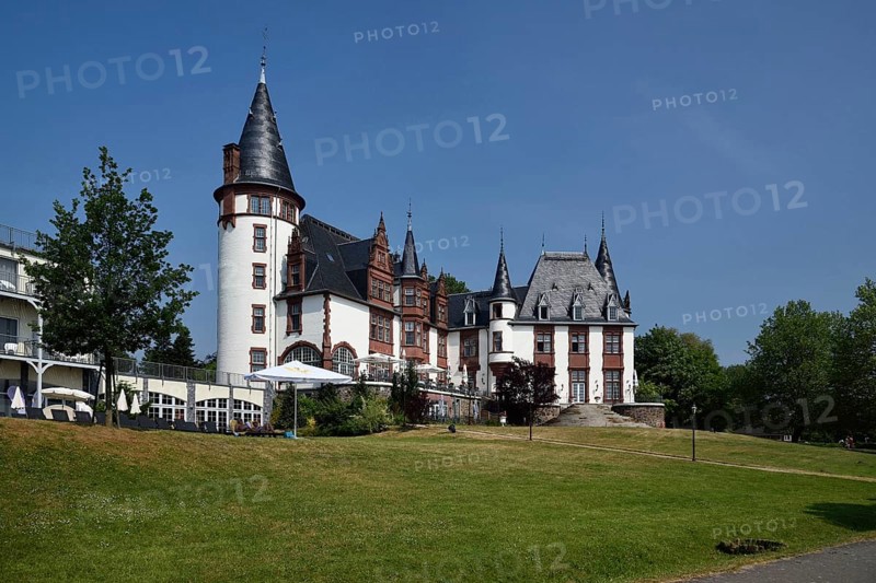 Europe, Germany, Mecklenburg-Western Pomerania, Klink Castle on the Müritz near Waren, castle hotel, built in 1898, Hamburg, Hamburg, Federal Republic of Germany, Europe
