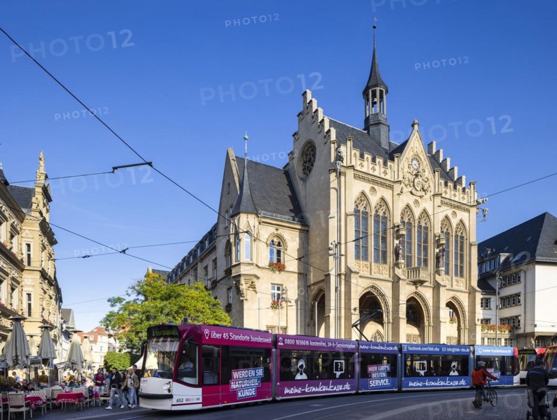 The town hall dates back to 1875 and was built in the neo-Gothic style. The architects of the town hall were Theodor Sommer and August Thiede. am Fischmarkt, Erfurt, Thuringia, Germany, Europe