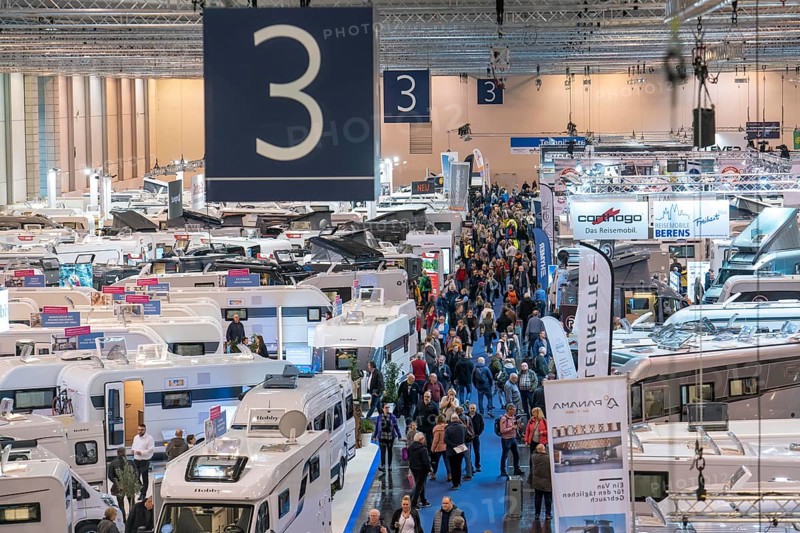 Travel and camping fair, caravans, motorhomes and everything to do with camping, travelling, tourism, are shown in the Essen exhibition halls, motorhomes in Hall 3, public fair, North Rhine-Westphalia, Germany, Europe