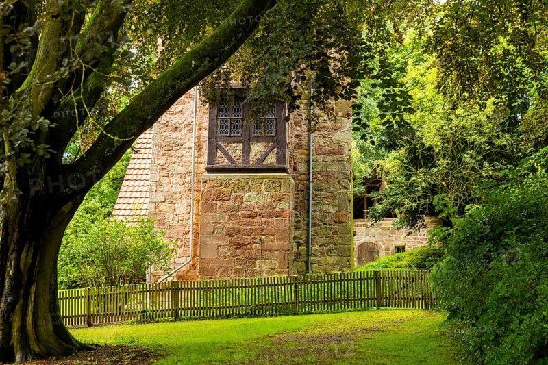 The European Bread Museum in Ebergötzen displays a cultural-historical collection on the subject of From Grain to Bread. It is located in the former Radolfshausen forestry office, the official building of the Radolfshausen office built in 1711 on the site of the former Radolfshausen castle, European Bread Museum, Ebergötzen, Lower Saxony, Germany, Europe