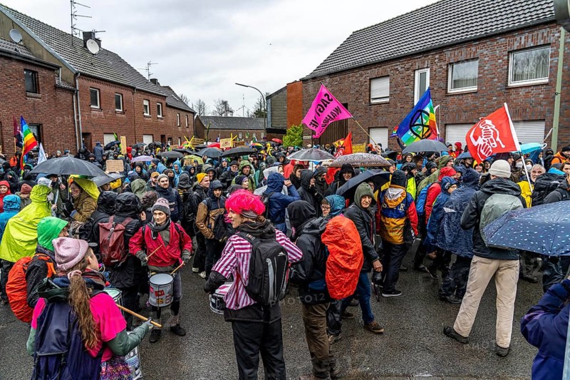 Demonstration against the demolition of the lignite village of Lützerath, from the village of Keyenberg the demonstrators marched to the edge of the Garzweiler open-cast mine and on to the rest of the village of Lützerah, Erkelenz, North Rhine-Westphalia, Germany, Europe