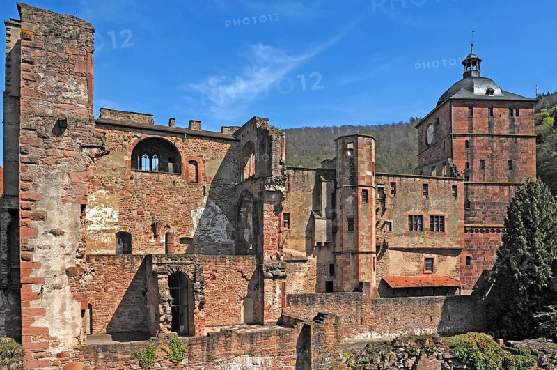 Heidelberg castle ruins, destroyed in 1689, west side with ruins of the Gothic library building, castle courtyard, Heidelberg, Baden-Württemberg, Germany, Europe