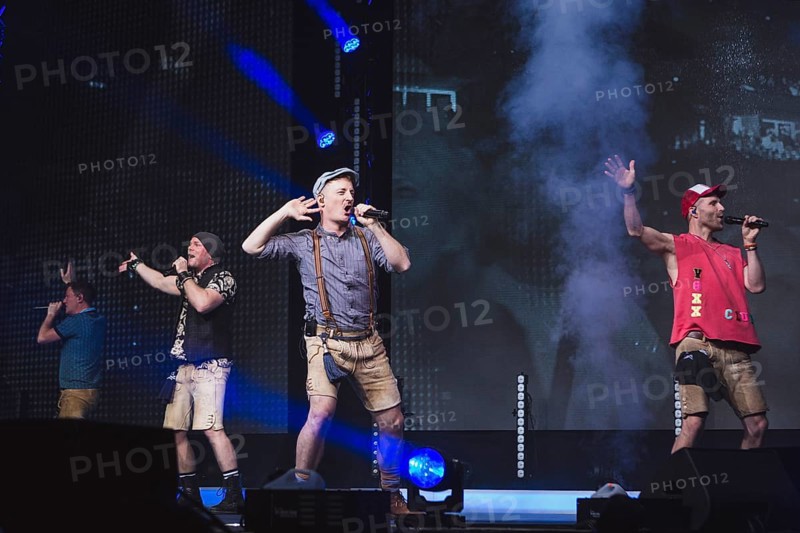 VoxxClub at the Schlagernacht des Jahres live on Das Original Tour in the Berlin Uber Arena on 16 November 2024