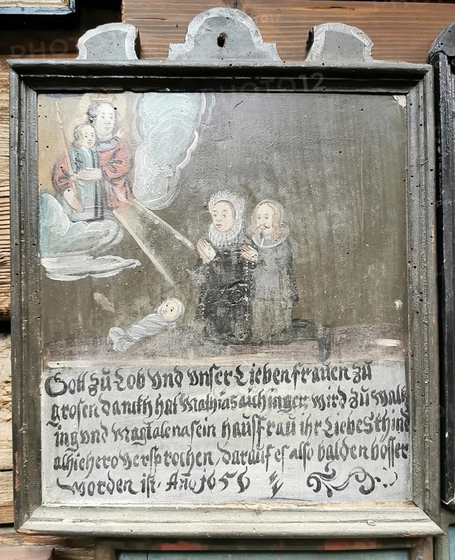 Votive pictures, votive tablets on the walls of the chapel of grace inside the church, pilgrimage church of the Assumption of the Virgin Mary in Sammarei, district of Passau, Lower Bavaria, Bavaria, Germany, Europe