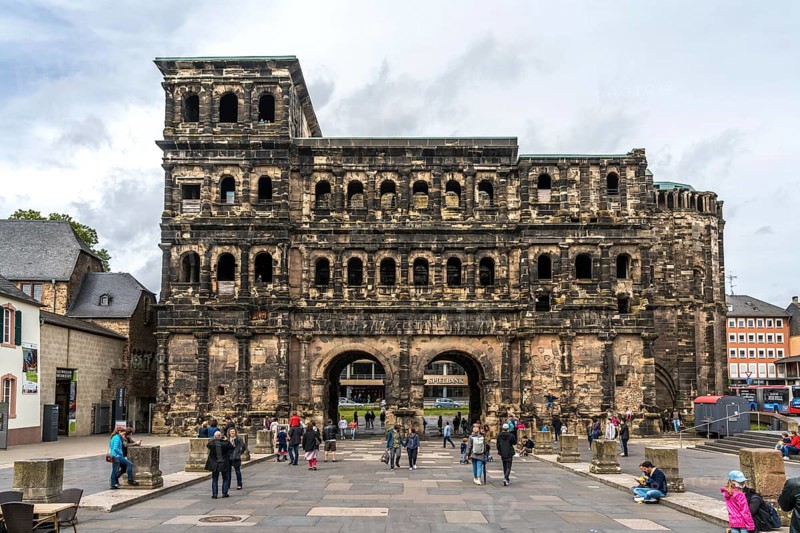 The Roman city gate Porta Nigra, part of the UNESCO World Heritage Site in Trier, Rhineland-Palatinate, Germany, Europe