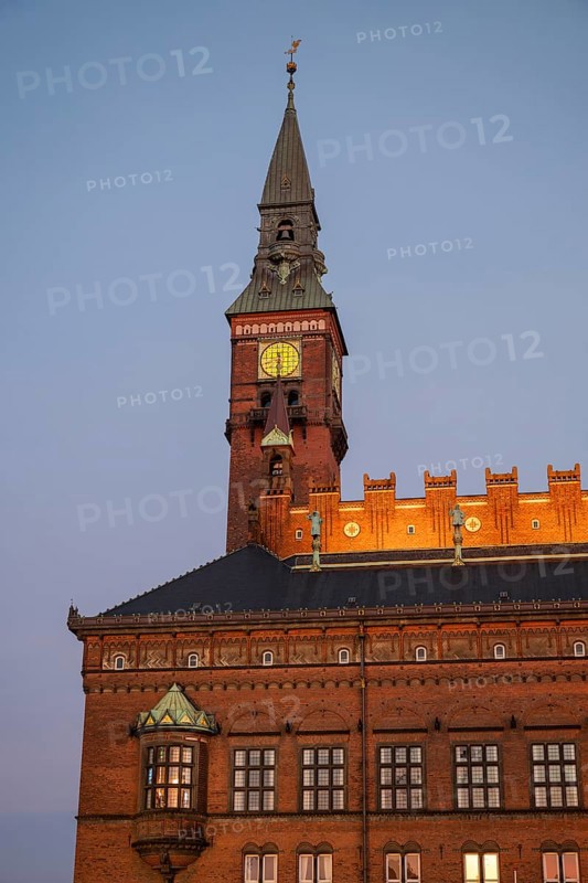 Illuminated City Hall in the National Romantic style by Martin Nyrop, City Hall Square or Rådhuspladsen in the evening, Copenhagen, Denmark, Europe