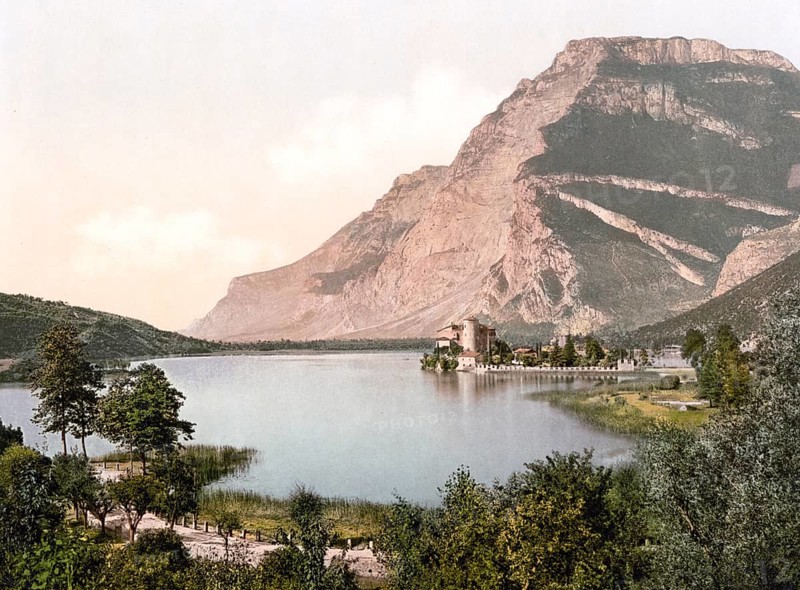 Lake Toblach, Lago di Dobbiaco, a small, originally rugged alpine lake, located in the Höhlenstein Valley at an altitude of 1259 m in the South Tyrolean municipality of Toblach, formerly Austria-Hungary, today South Tyrol, Italy, Historical, digitally restored reproduction from a 19th century original, Record date not stated, Europe