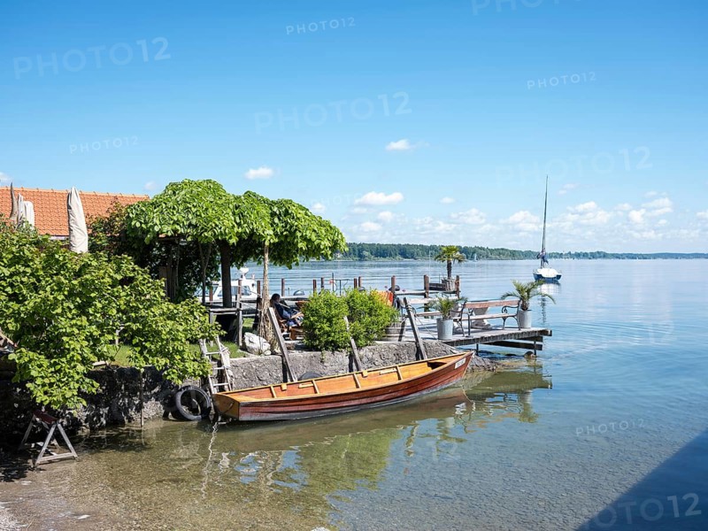Eastern shore of the Fraueninsel, Chiemsee, Bavaria, Germany, Europe
