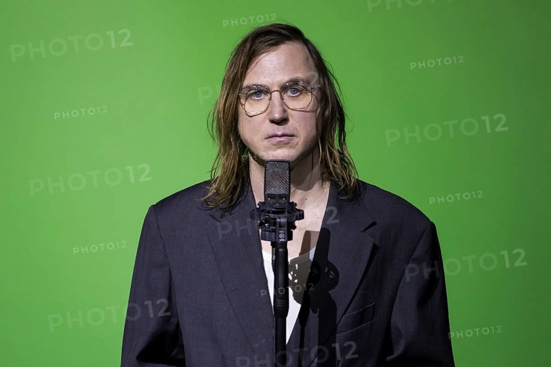 Lars Eidinger reads Hauspostille by Bertolt Brecht at Berlin's Friedrichstadtpalast on 20 January 2025