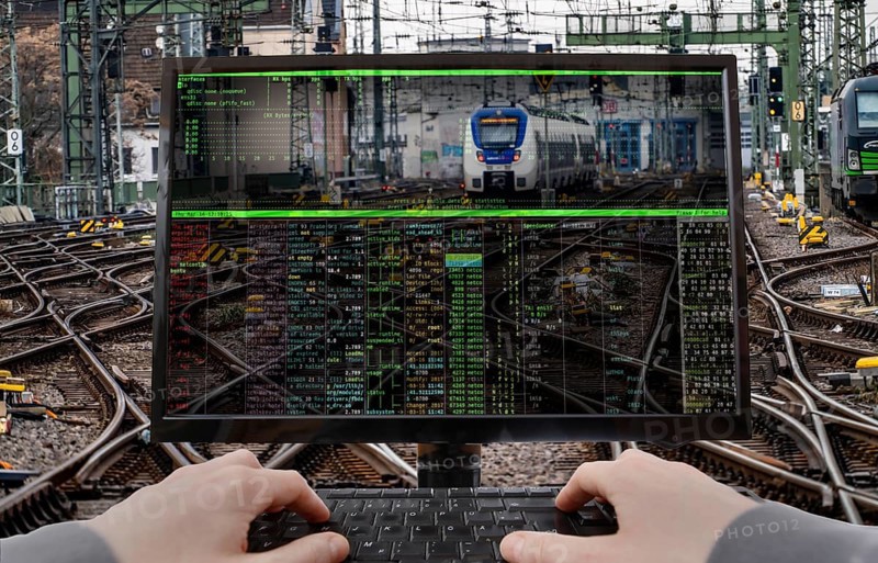 Symbolic image hacker, cyberattack on public buildings, administrations, institutions, transport infrastructure, digital blackmail, data theft, online criminal offences, cyber extortion, ransomware