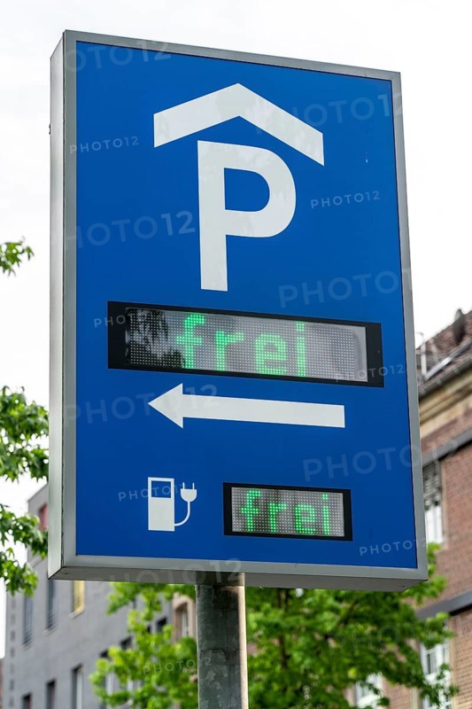 Information board in a multi-storey car park, also indicating availability for charging stations for electric cars, in Münster, North Rhine-Westphalia, Germany, Europe