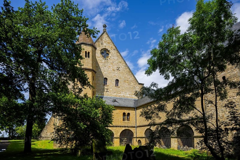 The imperial palace of Goslar covers an area of around 340 by 180 metres, situated at the foot of the Rammelsberg in the south of the town of Goslar, on which the imperial house, the former collegiate monastery St. Simon and Judas, the palace chapel of St. Ulrich and the Church of Our Lady are or were located. The imperial palace, built between 1040 and 1050 under Henry III, is a unique monument to secular architecture. For over 200 years, German and European history was written here at numerous imperial and court conventions. Back of the Ulrich Chapel, Goslar Imperial Palace, Goslar, Lower Saxony, Germany, Europe