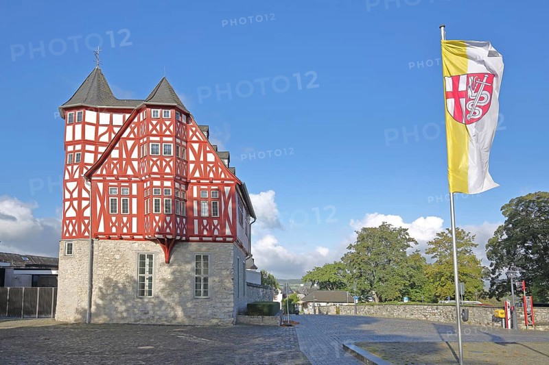 Half-timbered house Alte Vikarie Haus Staffel built in 1515, St. Nicholas Diocesan Centre, Bishop's House, Diocese, Cathedral Square, Old Town, Limburg, Hesse, Germany, Europe