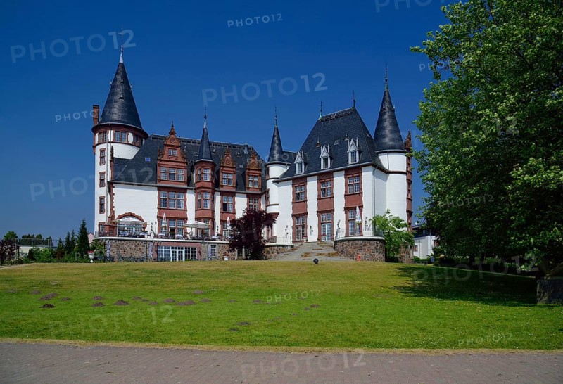 Europe, Germany, Mecklenburg-Western Pomerania, Klink Castle on the Müritz near Waren, castle hotel, built in 1898, Hamburg, Hamburg, Federal Republic of Germany, Europe