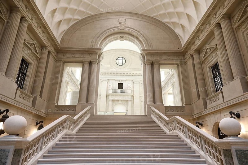 View of the renovated central staircase of the Berlin State Library in the Unter den Linden building. The basic refurbishment by the Federal Office for Building and Regional Planning has now been completed, 01 November 2019