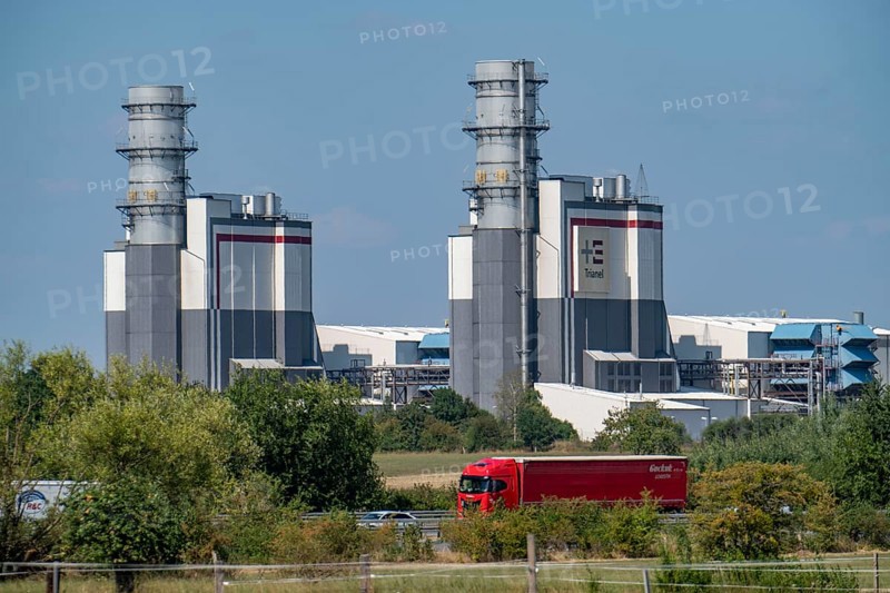 Trianel Hamm-Uentrop combined-cycle gas and steam power plant, two power plant units, each with an output of 425 megawatts, North Rhine-Westphalia, Germany, Europe