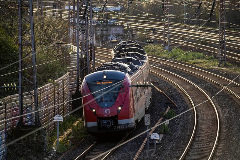 Regional train, RB 33, on the tracks, railway layout, railway line west of the main station of Essen, North Rhine-Westphalia, Germany, Europe