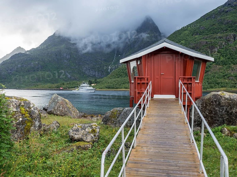 Cabin on the campsite at Raften at the Raftsund, the waterway between Lofoten and Vesteralen, Norway, Europe