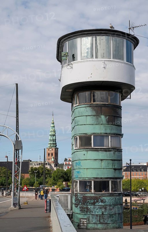 Bridge tower, Knippelsbro bascule bridge over the Inderhavn or inner harbour, Christianshavn, Copenhagen, Denmark, Europe