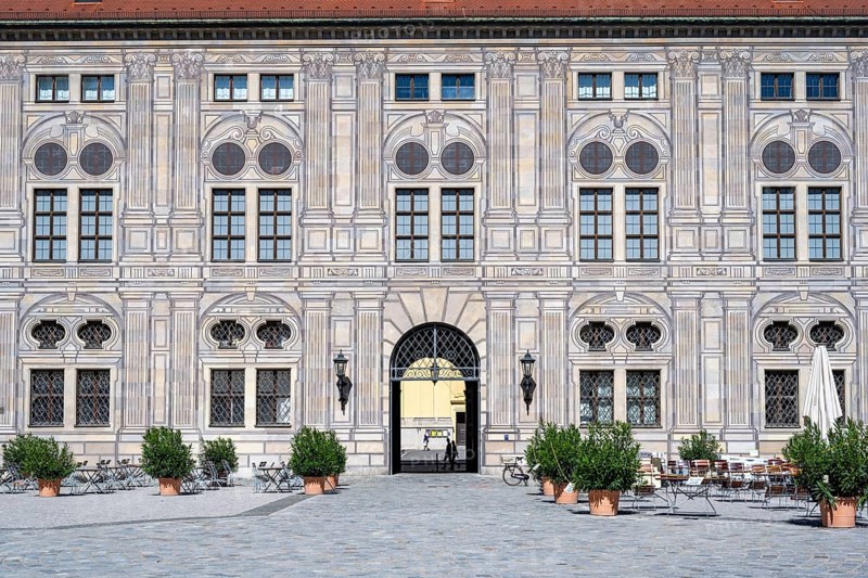 Facade and Tor tor in the Kaiserhof, inner courtyard of the Munich Residence, Munich, Upper Bavaria, Bavaria, Germany, Europe