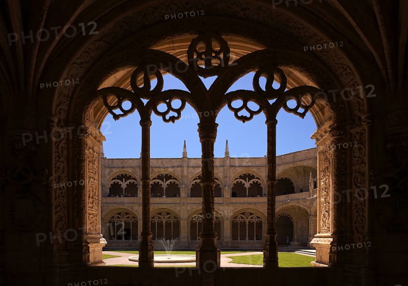 Cloister, Hieronymite monastery Mosteiro dos Jerónimos, also known as Mosteiro de Belém, Belém, Lisbon, Portugal, Europe