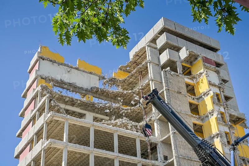 Demolition and remediation of an office building, An der Urania, Kurfürstenstraße, Schöneberg, Tempelhof-Schöneberg, Berlin, Germany, Europe